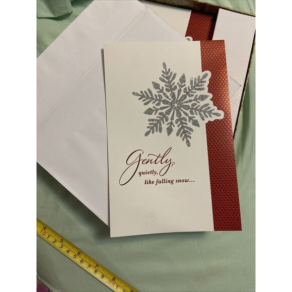 Christmas Greeting 18 Card Pack Glittery Snowflake DaySpring 8”by 5” Scripture - Picture 6 of 14